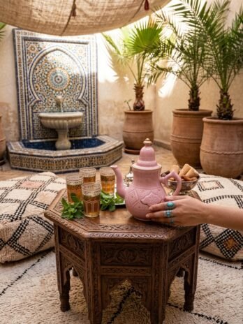 Moroccan Ceramic Teapot with Relief Pattern – Rachid, Safi